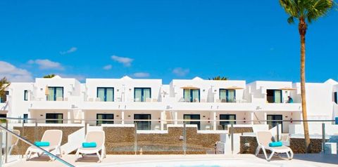 budynek główny, basen