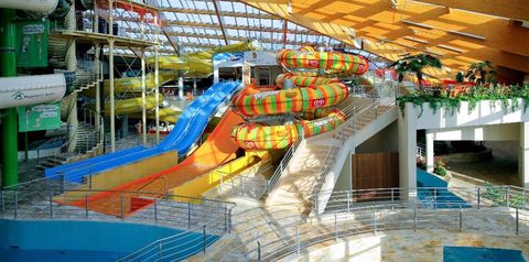 basen, zjeżdżalnia