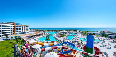 basen, zjeżdżalnia