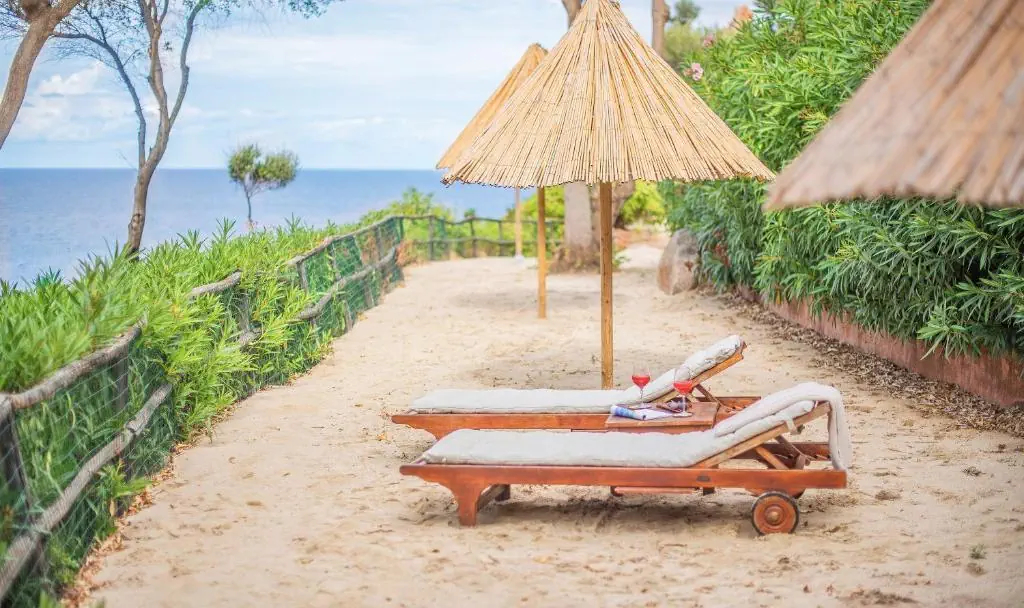 teren hotelu, plaża