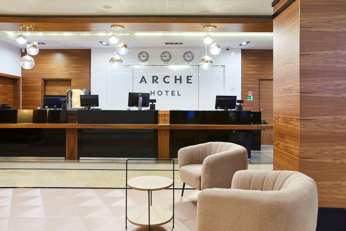 recepcja / lobby, budynek główny