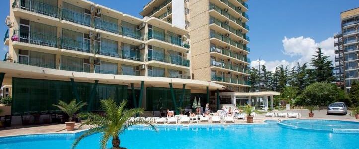 basen, teren hotelu, obiekt