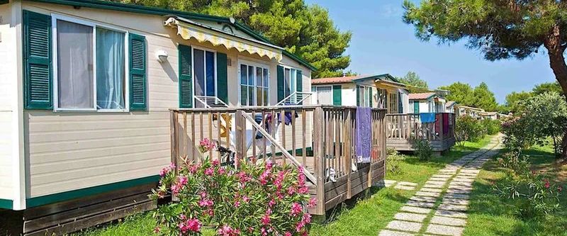 teren hotelu, obiekt