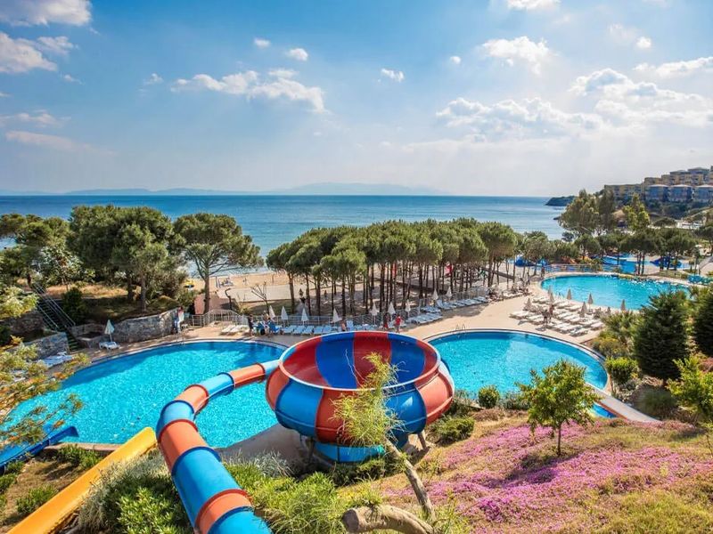 Aria Claros Beach and Spa Resort