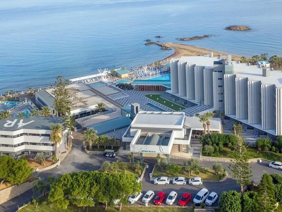 obiekt, teren hotelu