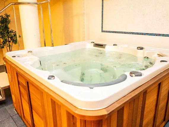 SPA, jacuzzi
