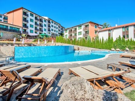 Arkutino Resort