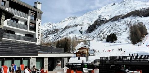 budynek główny, restauracja