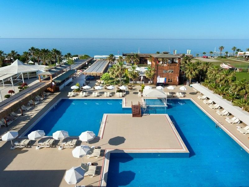 Armas Life Belek