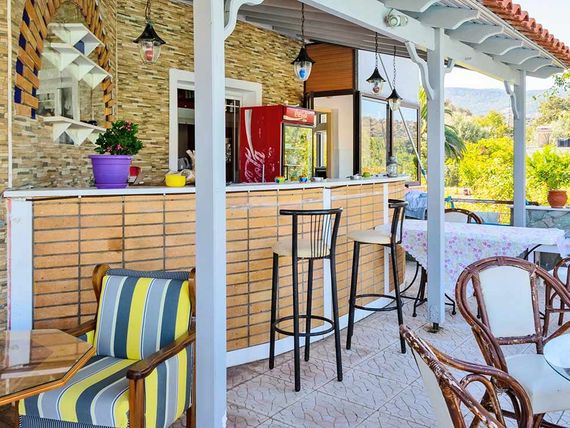 drink bar