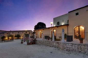 Artemisia Resort (Ragusa)