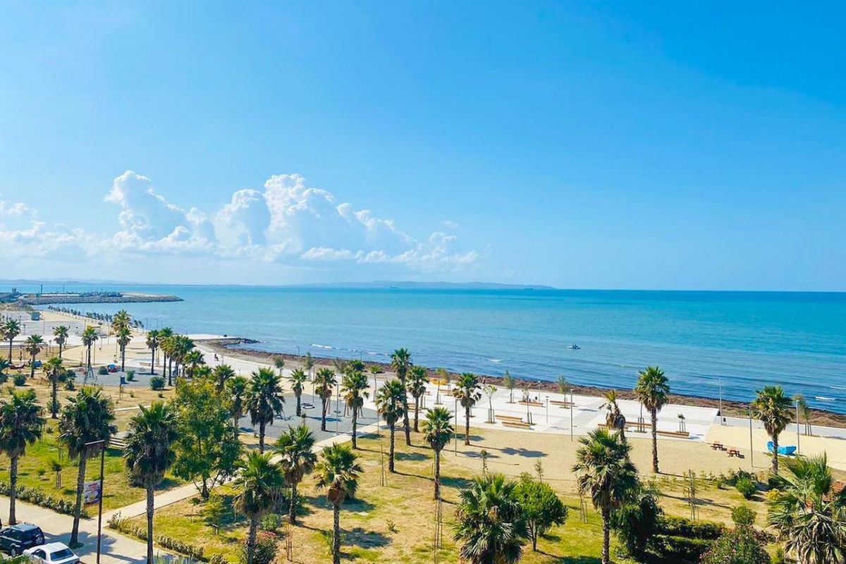 plaża, teren hotelu, obiekt