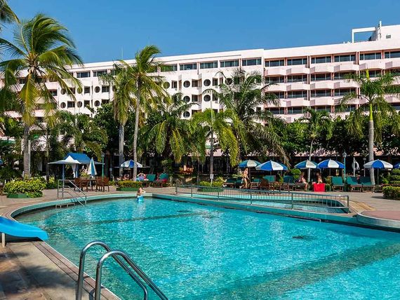 teren hotelu, basen