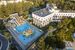 teren hotelu, zjeżdżalnia