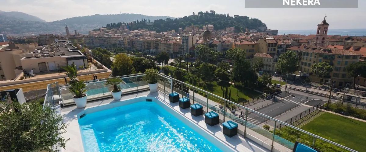 góry, teren hotelu, basen