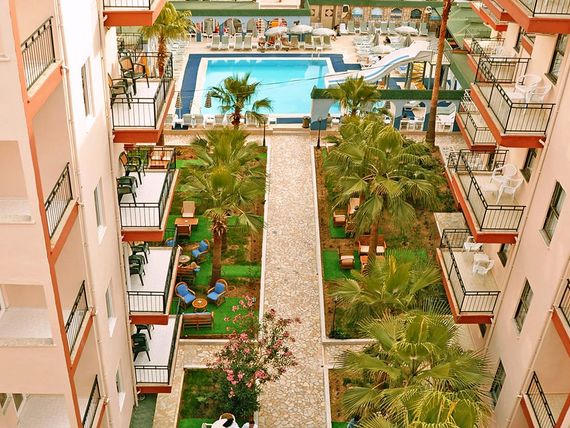 teren hotelu
