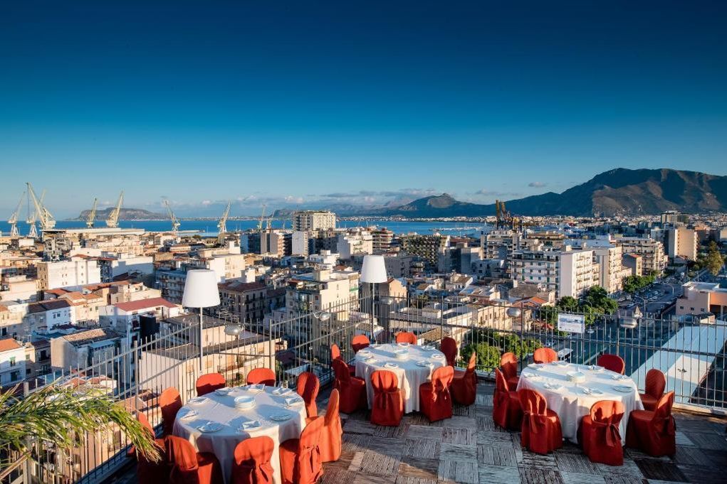teren hotelu, restauracja