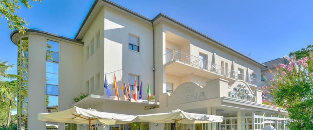 budynek główny, obiekt