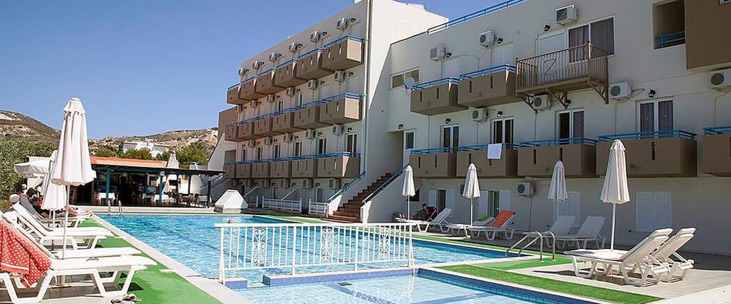 budynek główny, basen