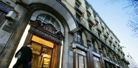 obiekt, budynek główny