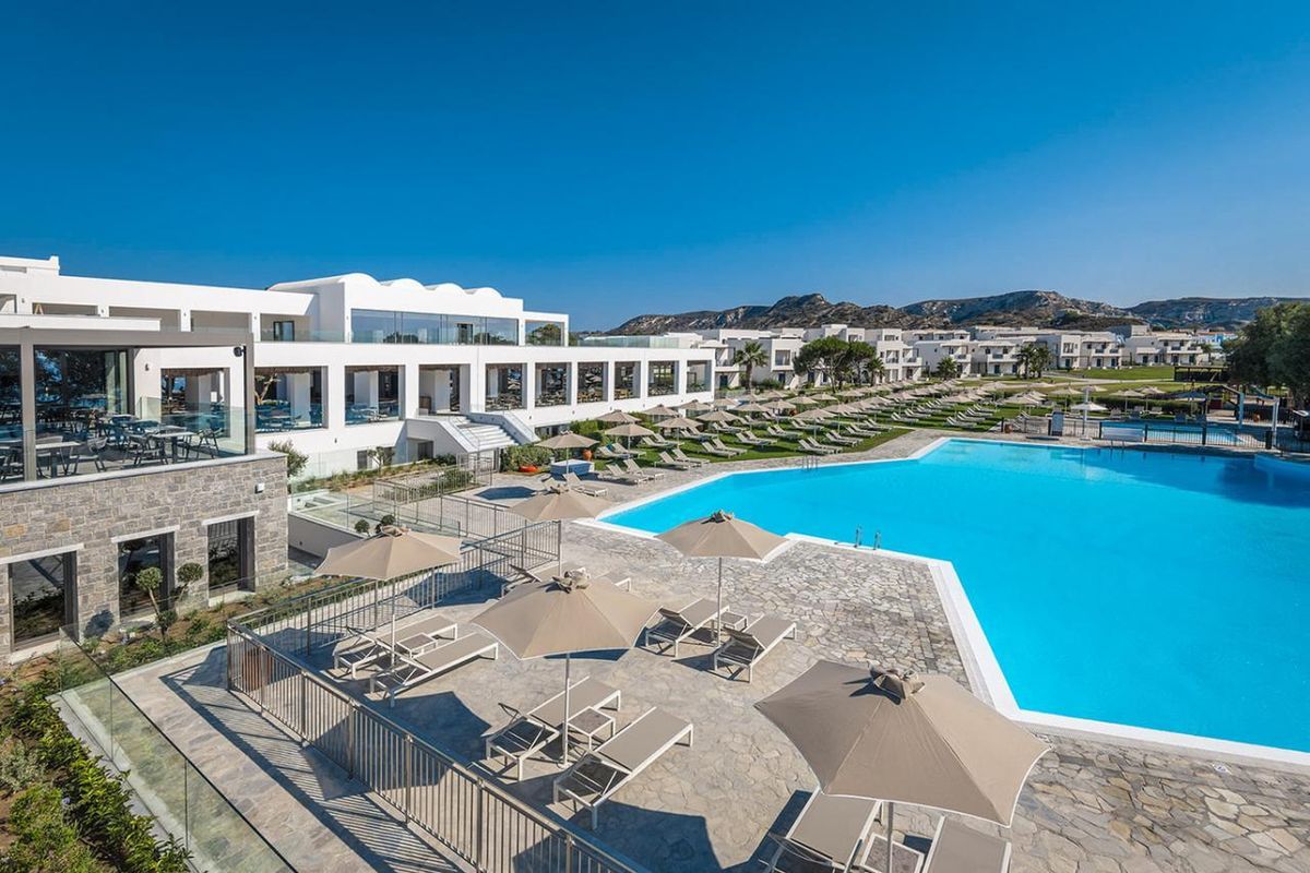 obiekt, teren hotelu, basen