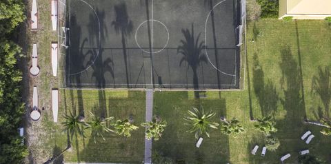 teren hotelu, boisko sportowe