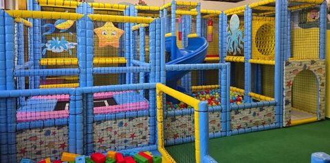 plac zabaw, kids club