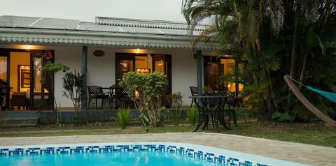 obiekt, teren hotelu, basen