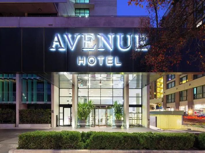 Avenue Canberra