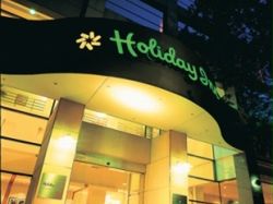 Holiday Inn On Flinders 4*