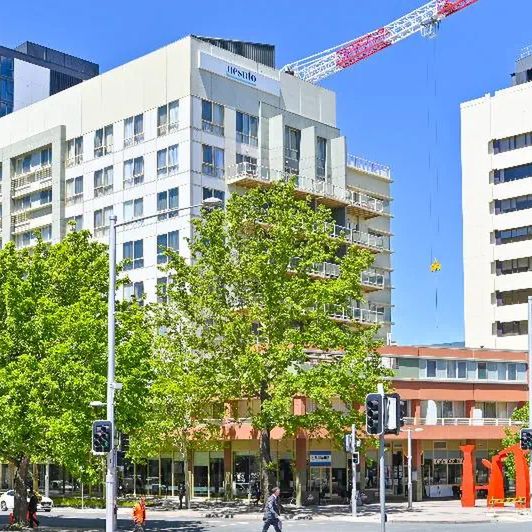 Nesuto Canberra Apartment Hotel — Canberra, Australia