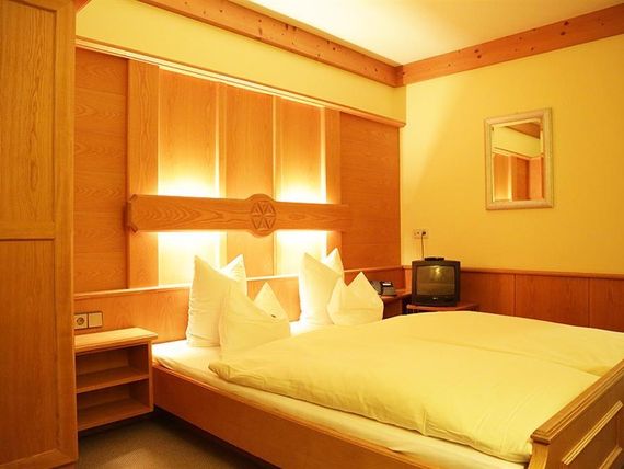 Austria (Niederau) 3*