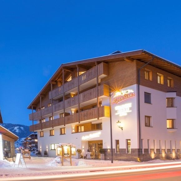 Alpenparks Orgler Apartaments — Zell am See, Austria