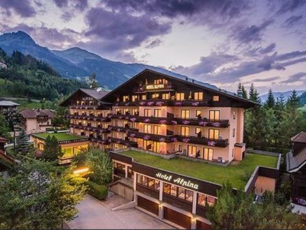 Alpina Deluxe & Nebenhaus Sonnberg