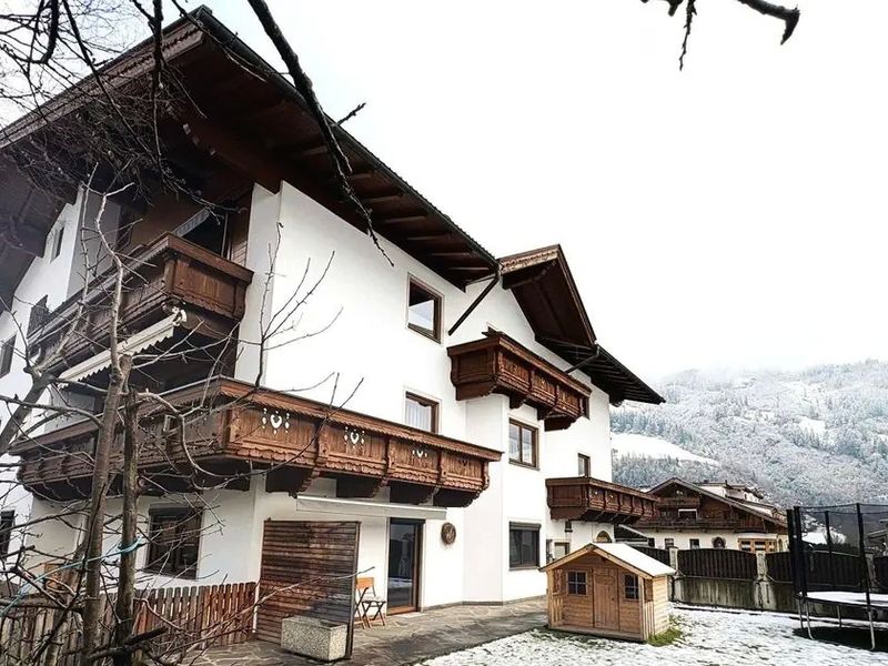Appartement Kunterbunt 3*