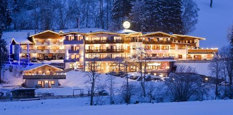 obiekt, budynek główny, teren hotelu
