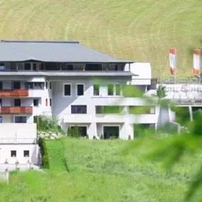 Beverly Hill — Ischgl, Austria