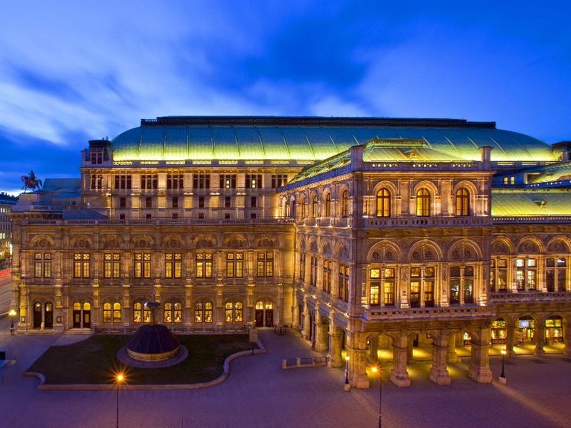 Bristol A Luxury Collection 5*