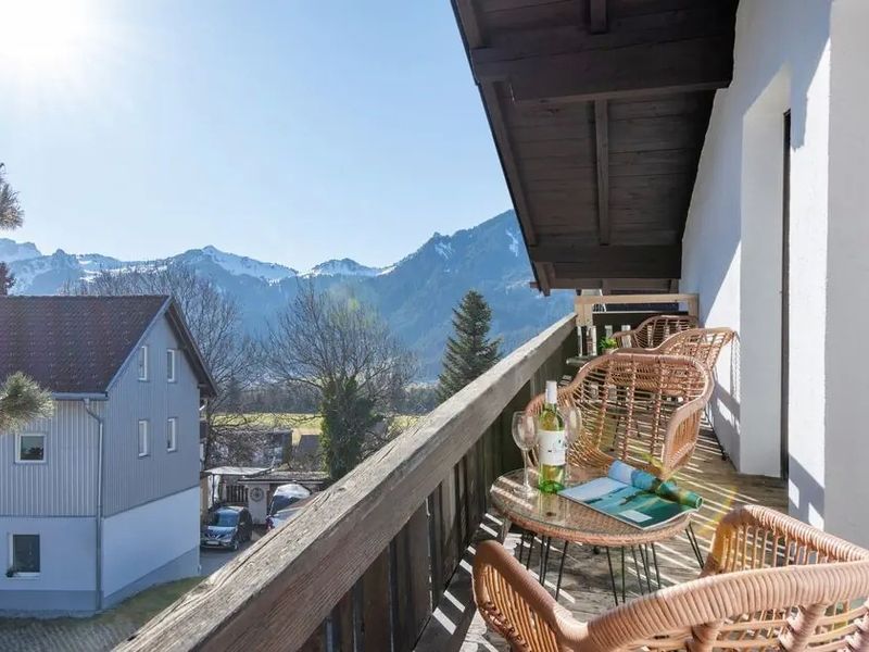 Easy City Apartments 4*