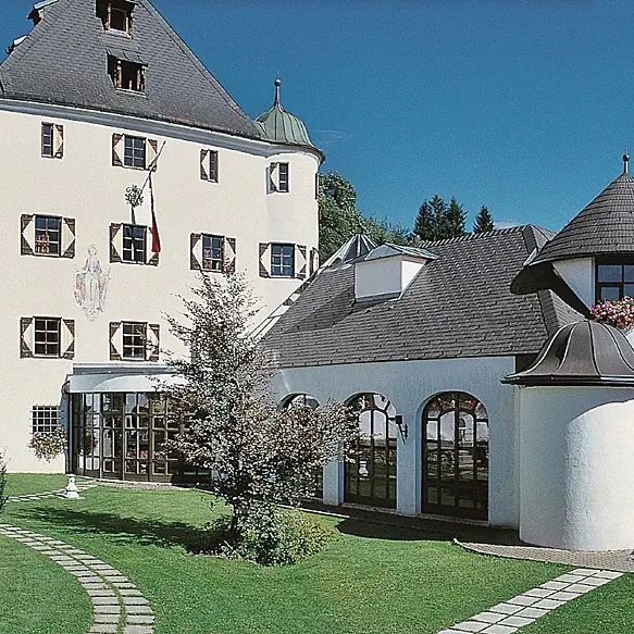 Familiy Schloss Rosenegg