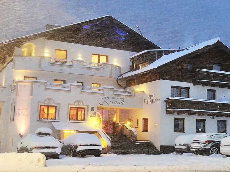 Garni Kristall 3*