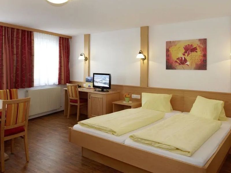 Gastehaus am Graben 3*
