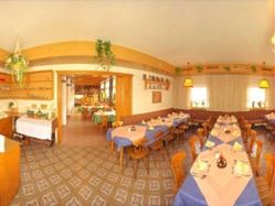 Gasthof Hauser 3*