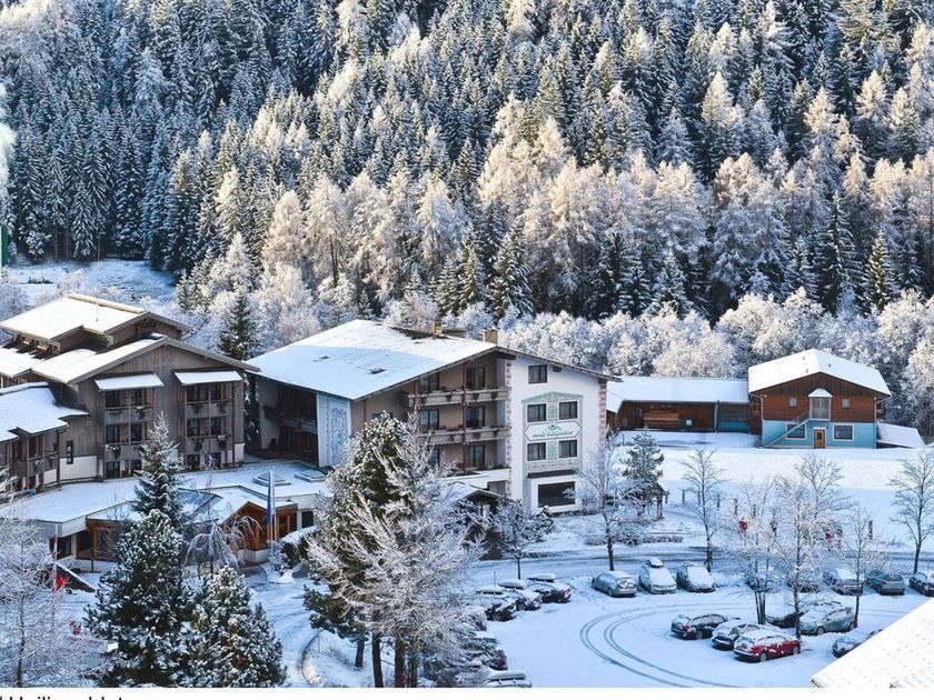 obiekt, teren hotelu, zwiedzanie