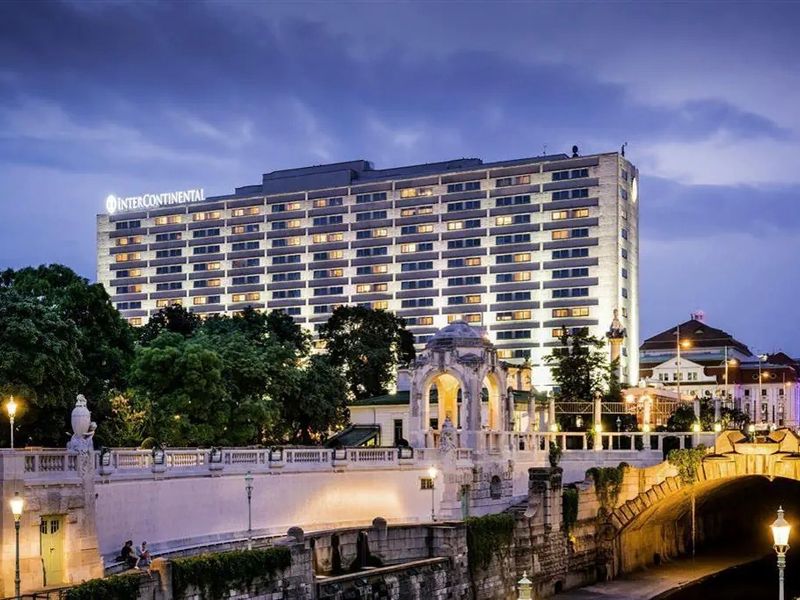 InterContinental 5*