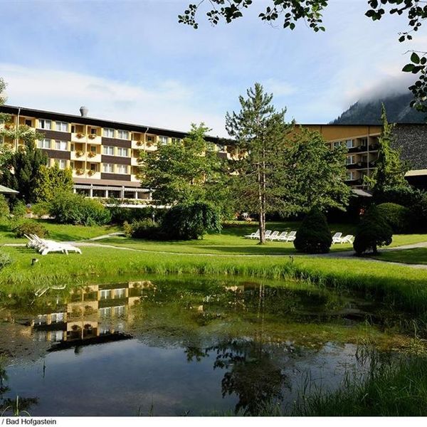 Johannesbad Palace (Bad Hofgastein)