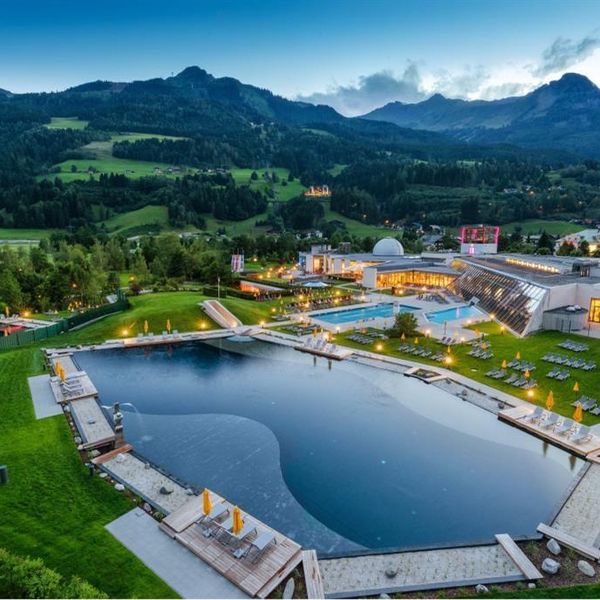 Johannesbad Palace (Bad Hofgastein)