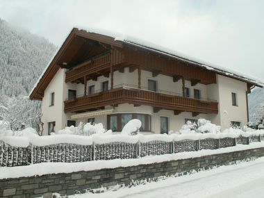 Landhaus Tyrol 3*