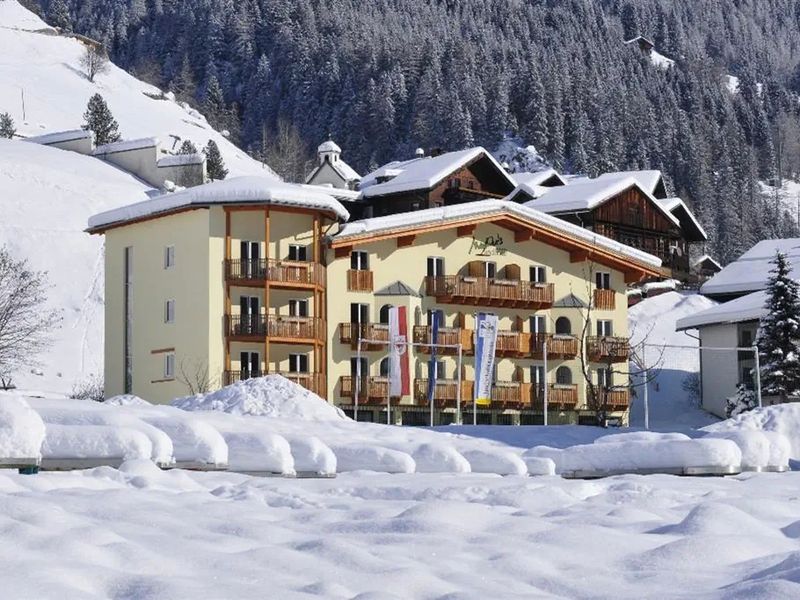 Macher's Landhotel 4*
