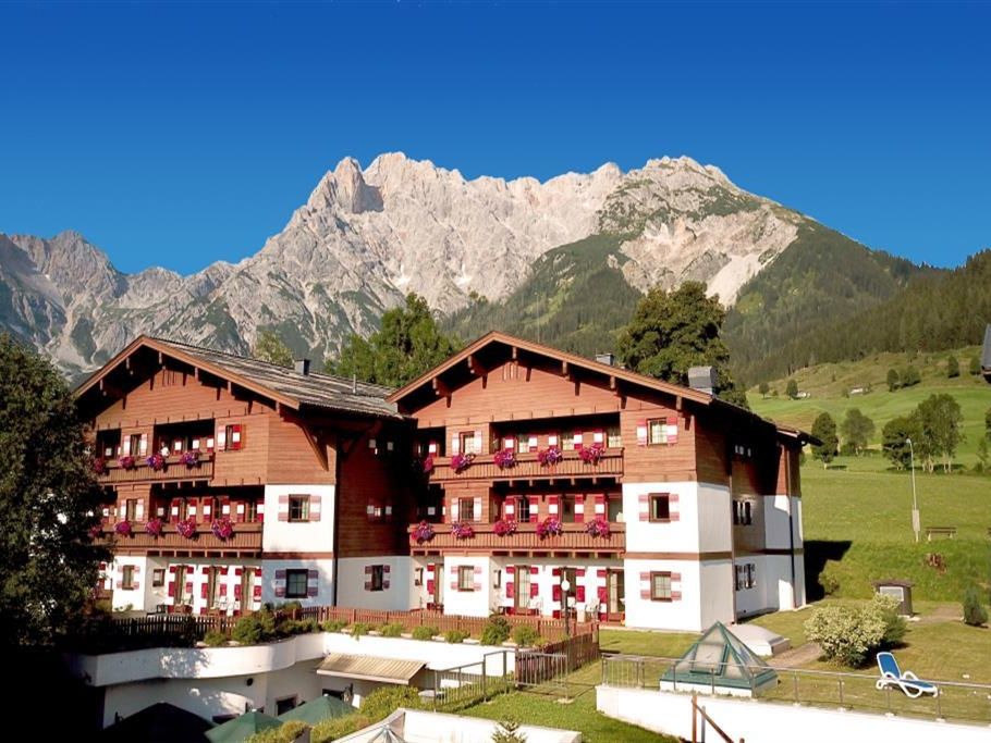 obiekt, teren hotelu